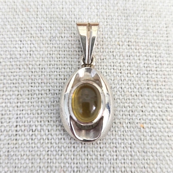Source Unknown Jewelry - Sterling Silver Citrine Pendant